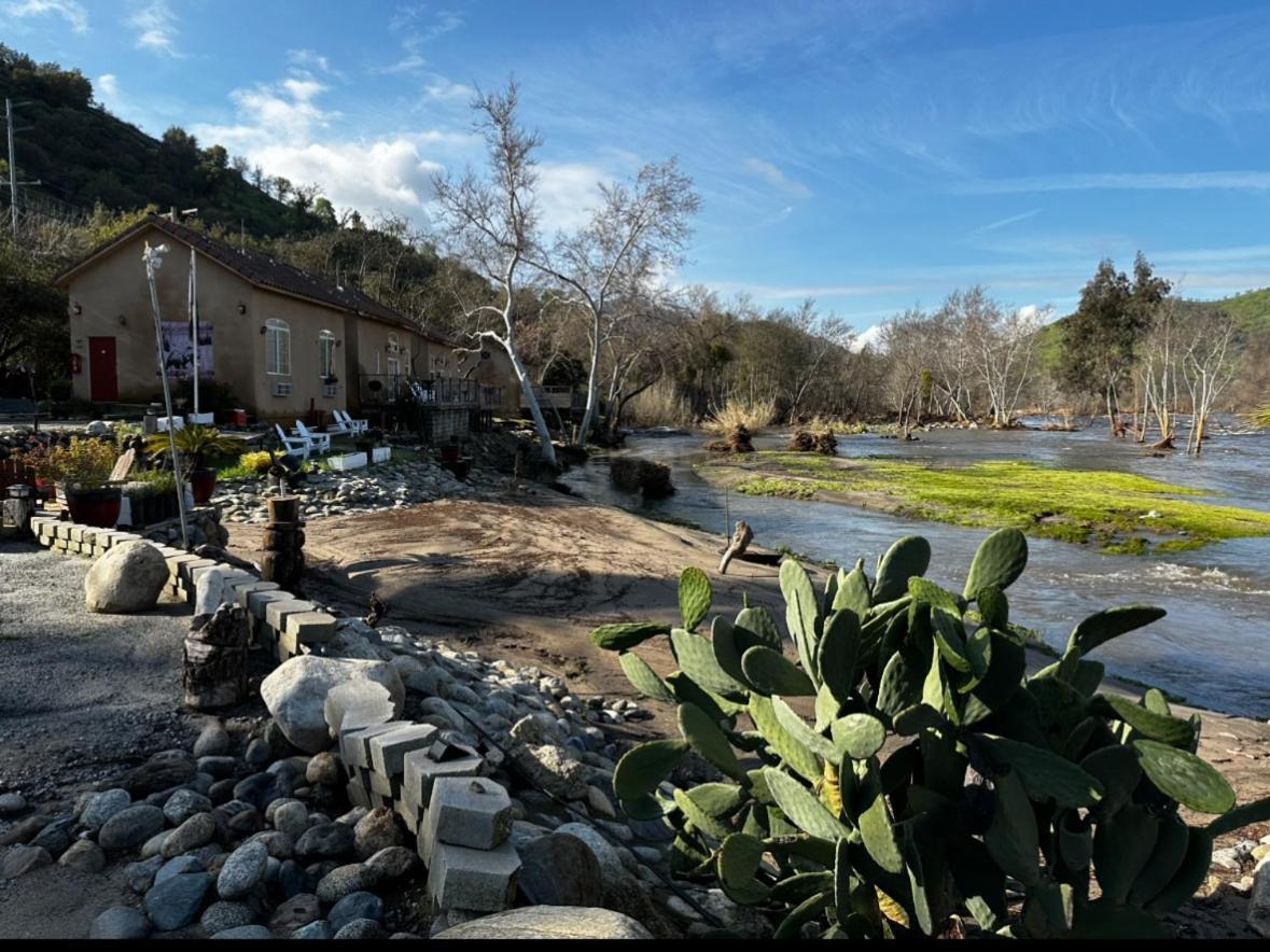 Sequoia River Front Cabins Three Rivers Buitenkant foto